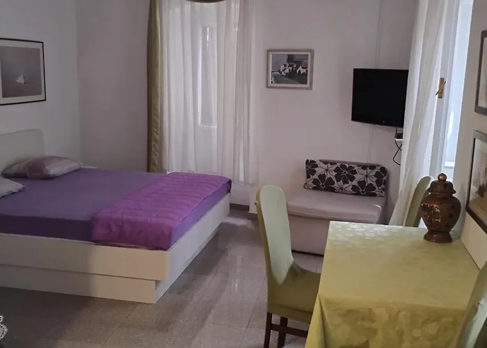 Muco Varos Apartment Split