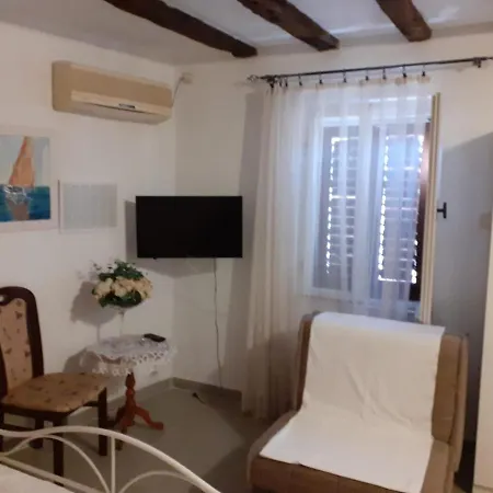 Muco Varos Apartment Split