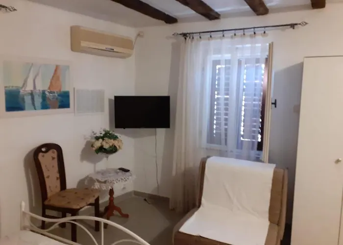 Muco Varos Apartman Split