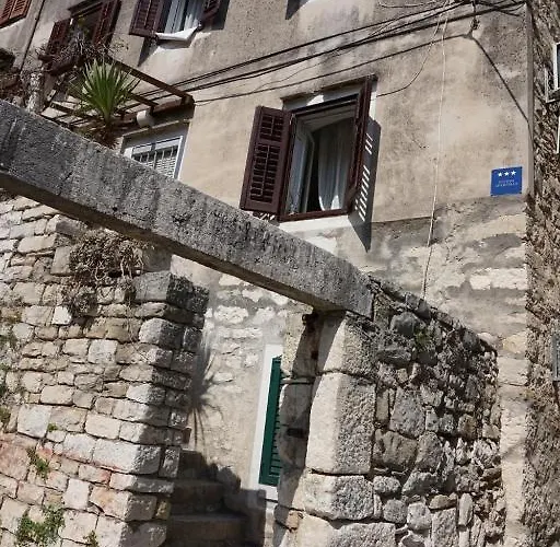 Muco Varos Apartamento