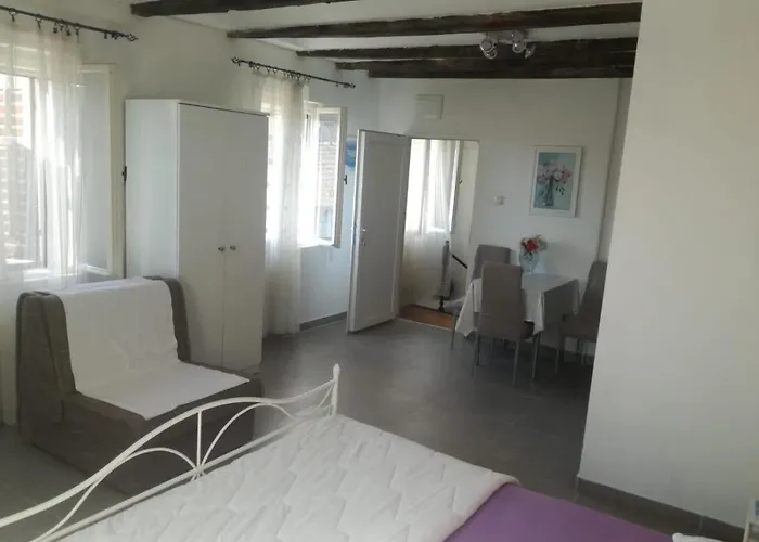 Apartamento Muco Varos
